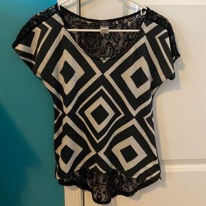 Cute Lace Back T-shirt
